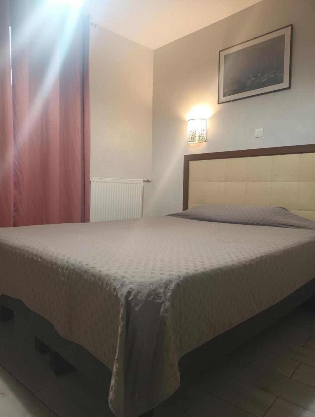 Hotel De Lorraine Paris Eksteriør billede